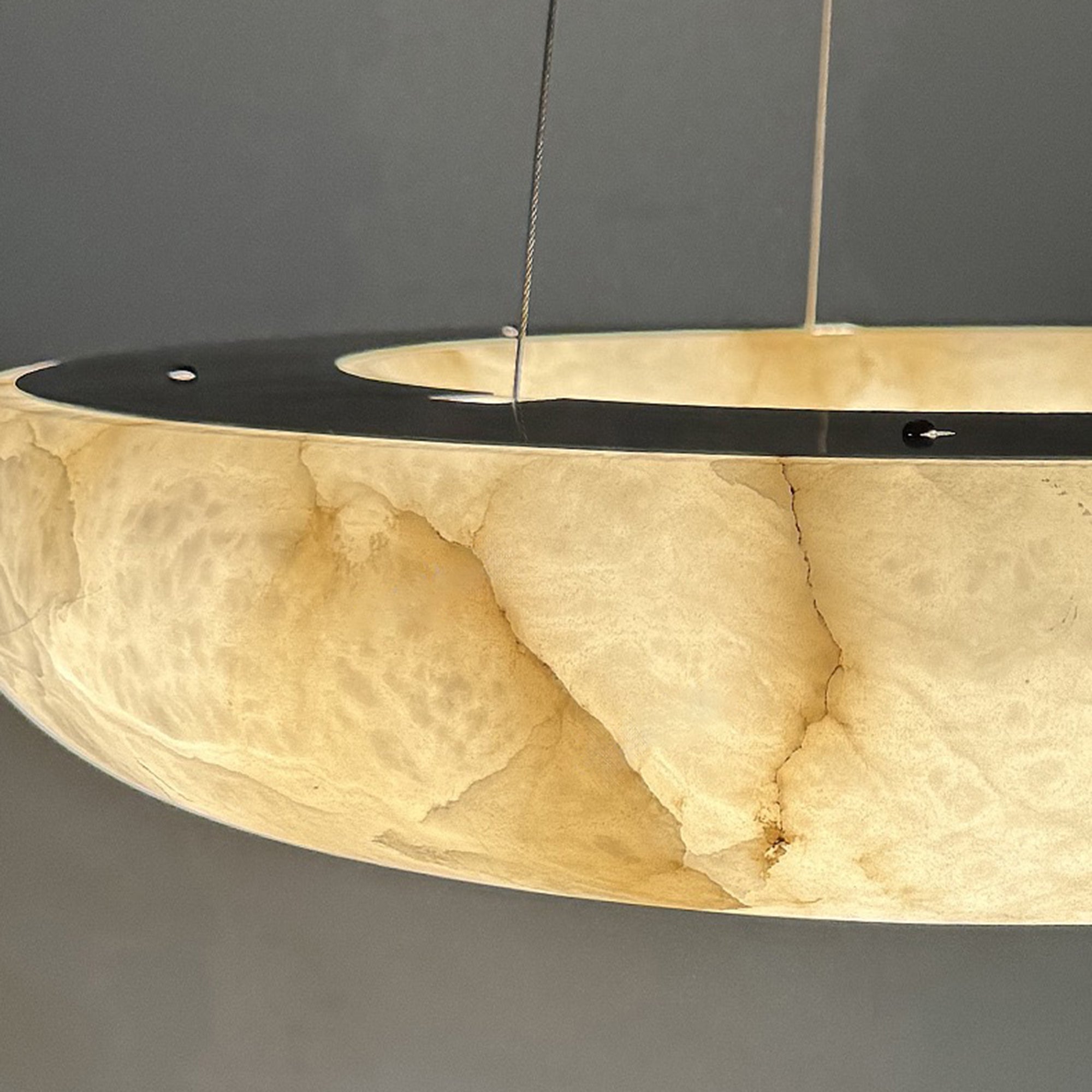 Rivage Lisse Round Alabaster Chandelier