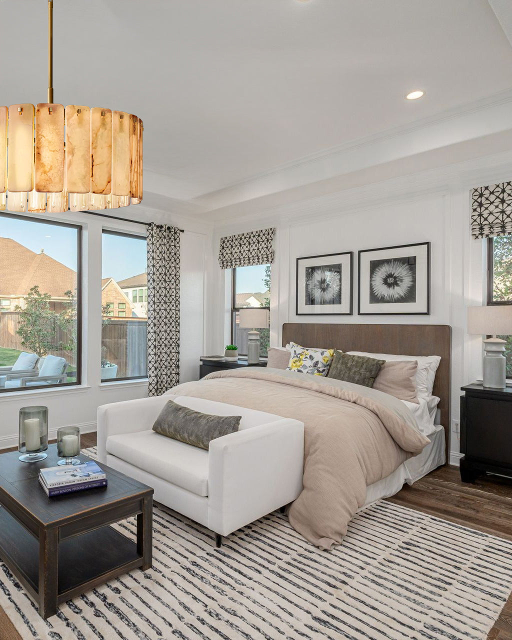 Calamettea Onyx Round Chandelier