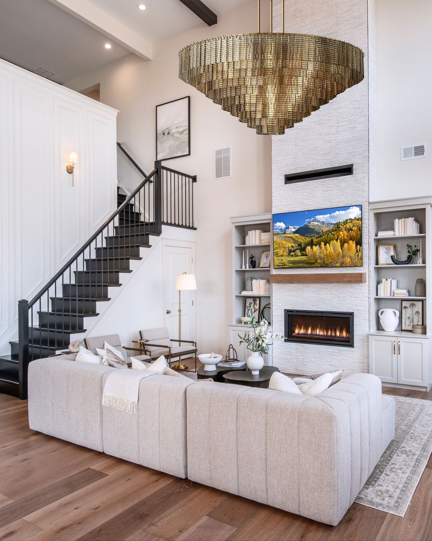 Sirenel Smoke Glass Round Chandelier