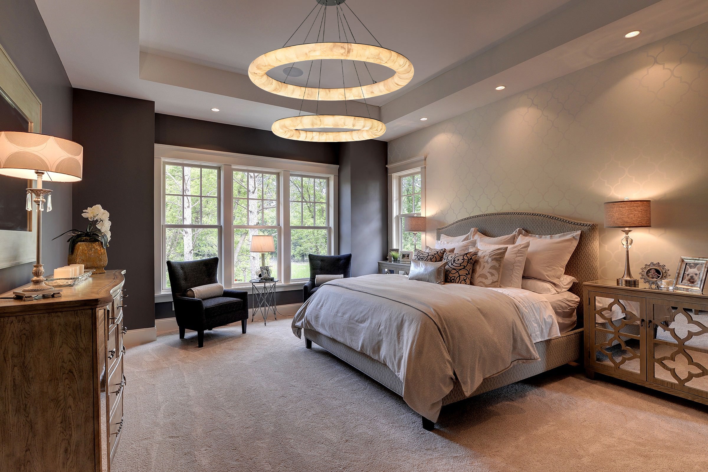 Rivage Lisse Dual Layer Round Alabaster Chandelier