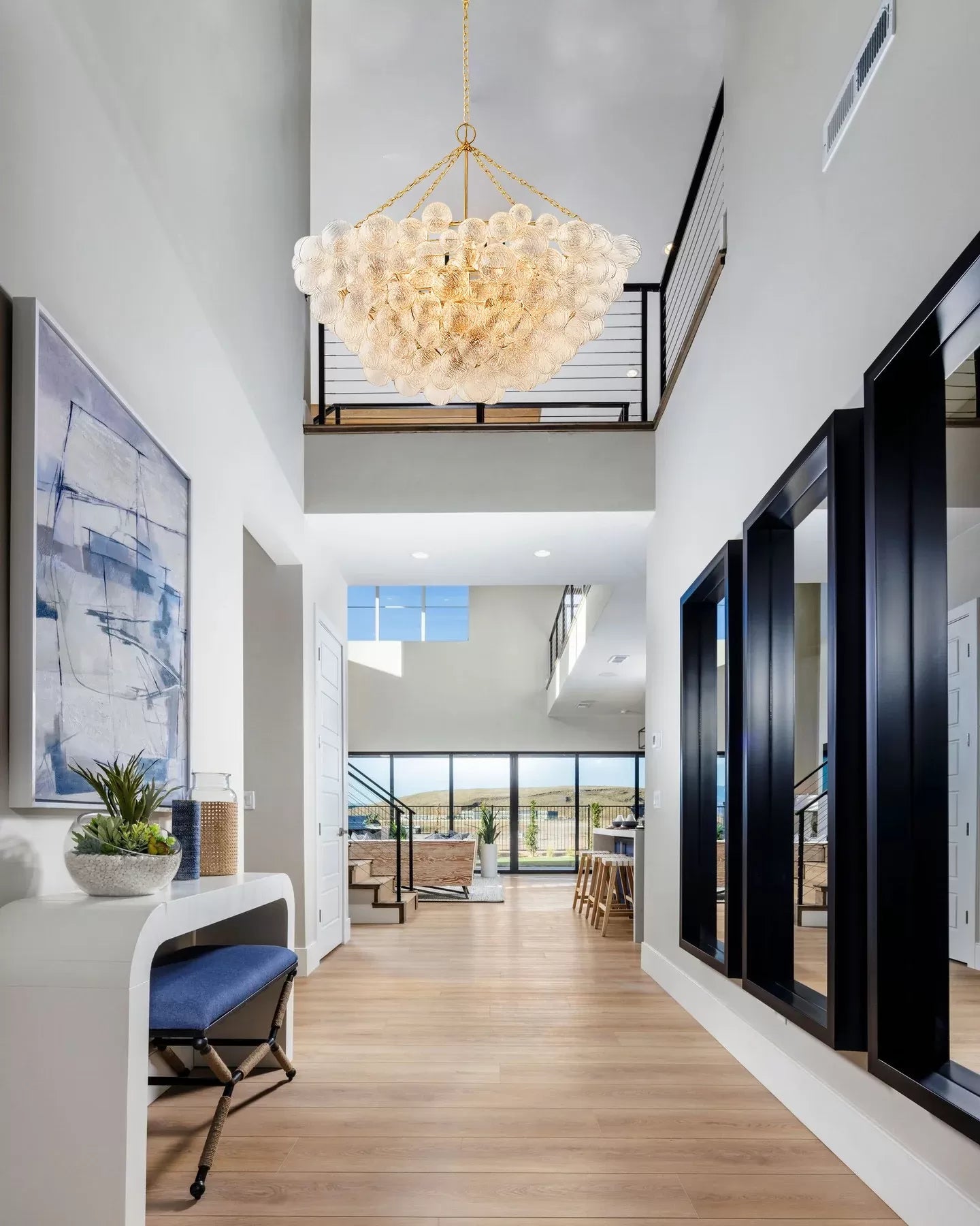 FALIA ROUND CHANDELIER