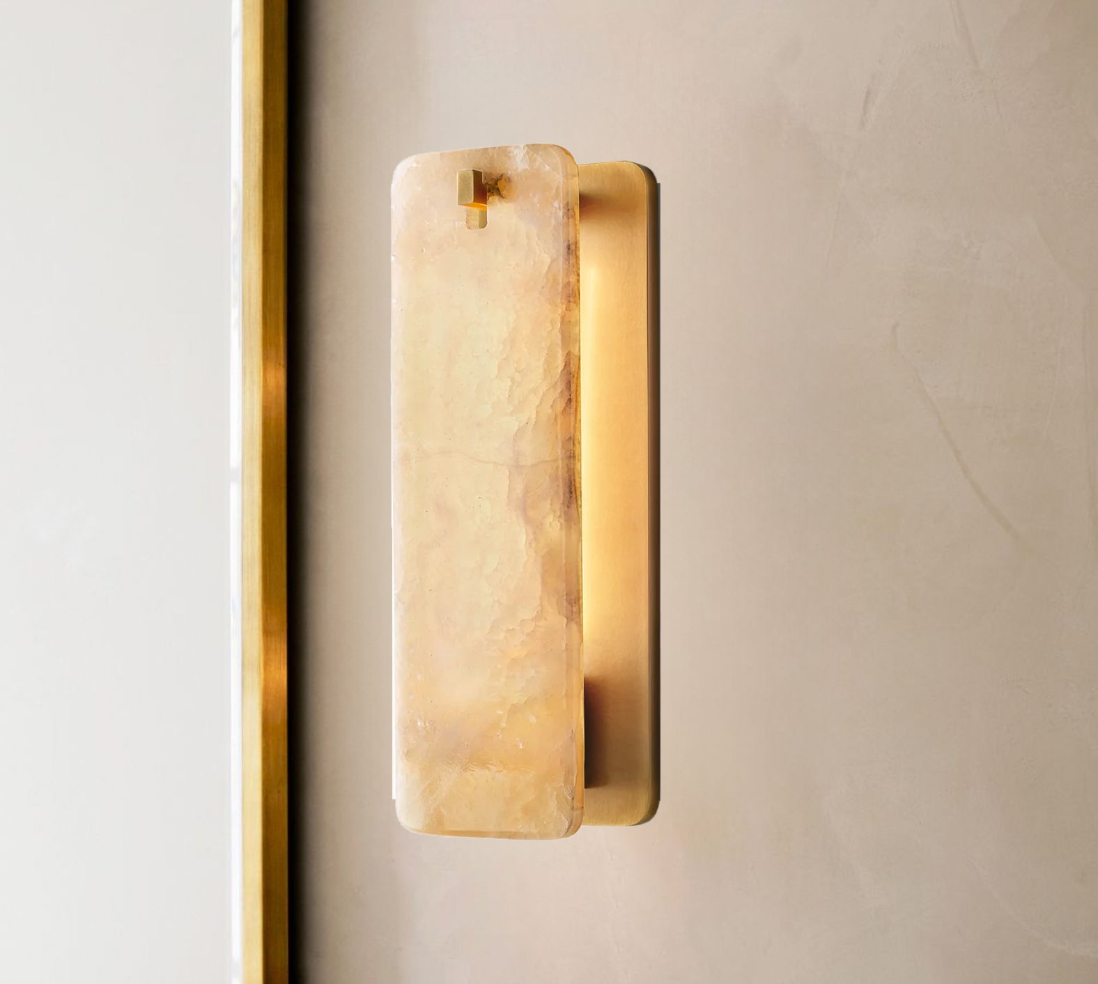 Calamettea Onyx Sconce
