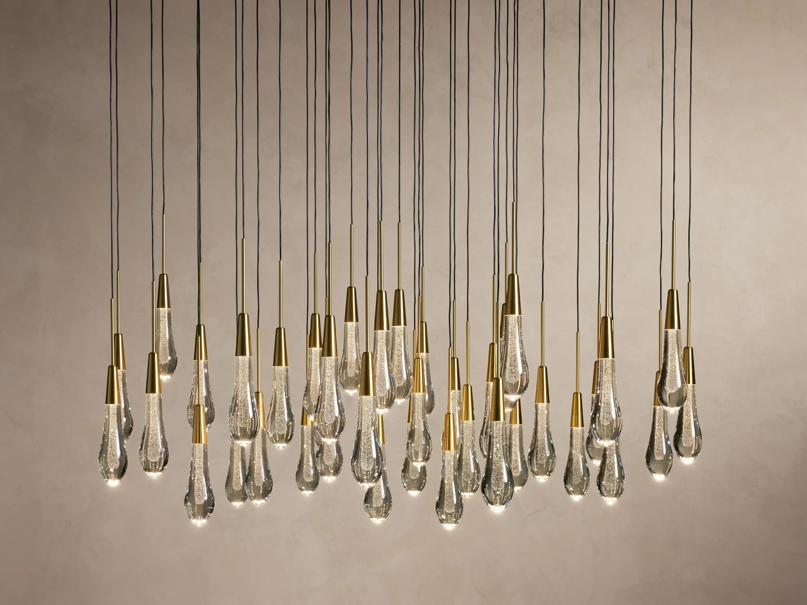 Soltaire Linear Chandelier