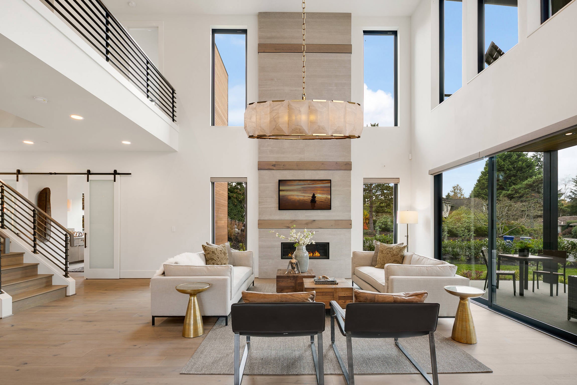 Harlowa Calcite Round Chandelier